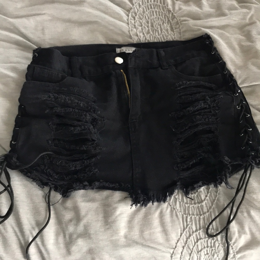 Boutique mini laced up skirt